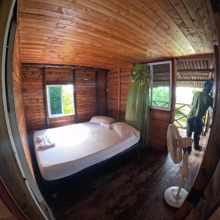 Hugos Place Baru - Double Room with Balcony - 14