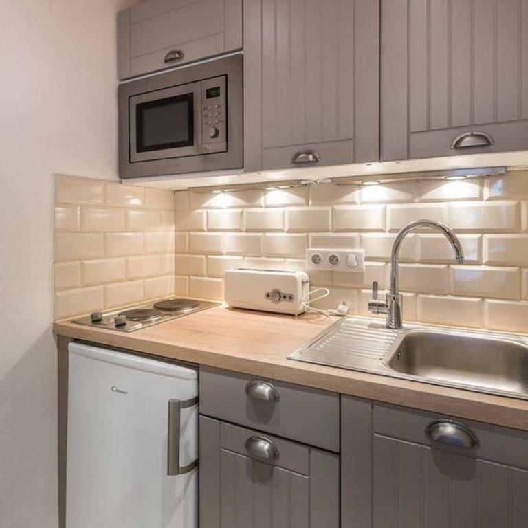 Studio charmant central à Moriond 1650, idéal pour 2 adultes et 1 enfant - Estudio - 3