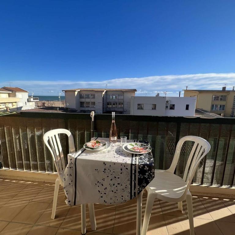 Studio abordable pour 4 personnes avec balcon près de la plage - FR-1-701-85 - Studio - 5