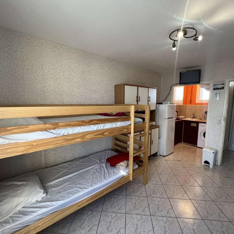 Studio abordable pour 4 personnes avec balcon près de la plage - FR-1-701-85 - Studio - 6