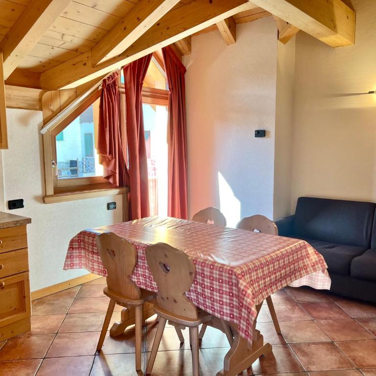 Bait da Bep - Appartamento con 2 Camere da Letto e Balcone - 16