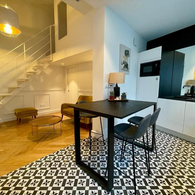 Appartements de charme du Général Leclerc - Place d'Erlon - Hypercentre - Gare - Reims - Appartamento Superior con 1 Camera da Letto - 18