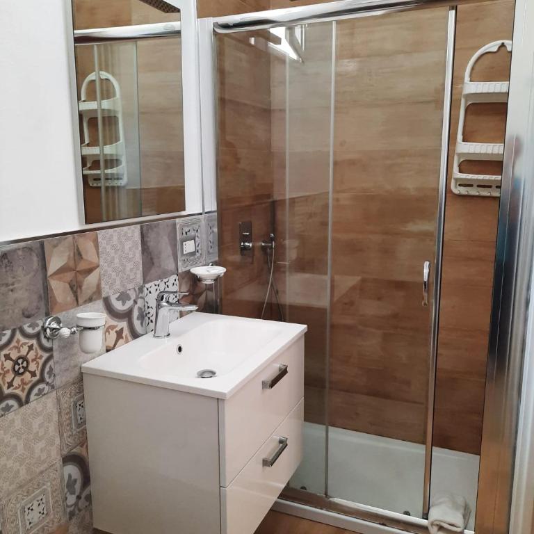 Casa Nina - One-Bedroom Apartment - 9