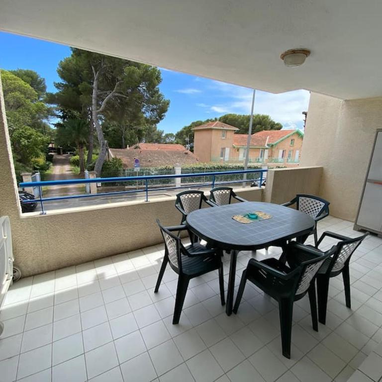 T2 lumineux 4 pers, pisc,plag 2min, park priv,wifi - Apartment mit 1 Schlafzimmer - 11