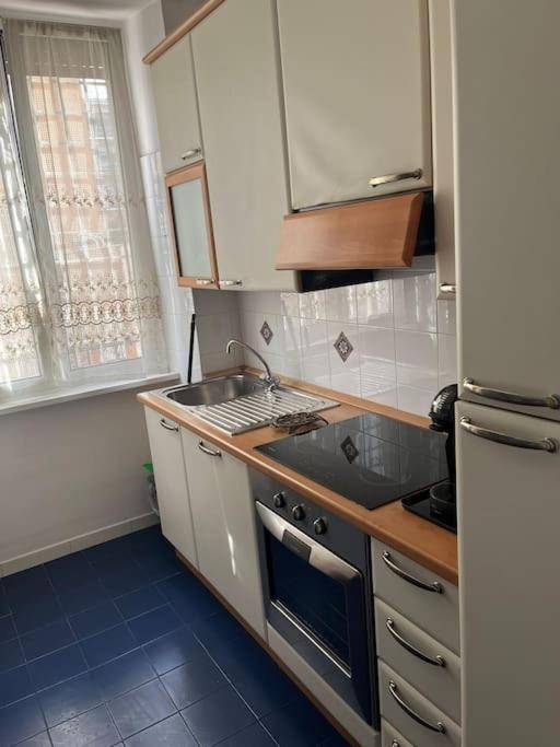 Family Apartment by Metro A Vatican Museums - Appartamento con 2 Camere da Letto - 11