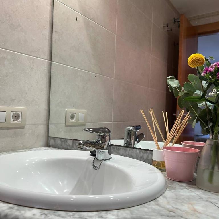 El Mirador del Orfanato - Two-Bedroom Apartment - 18