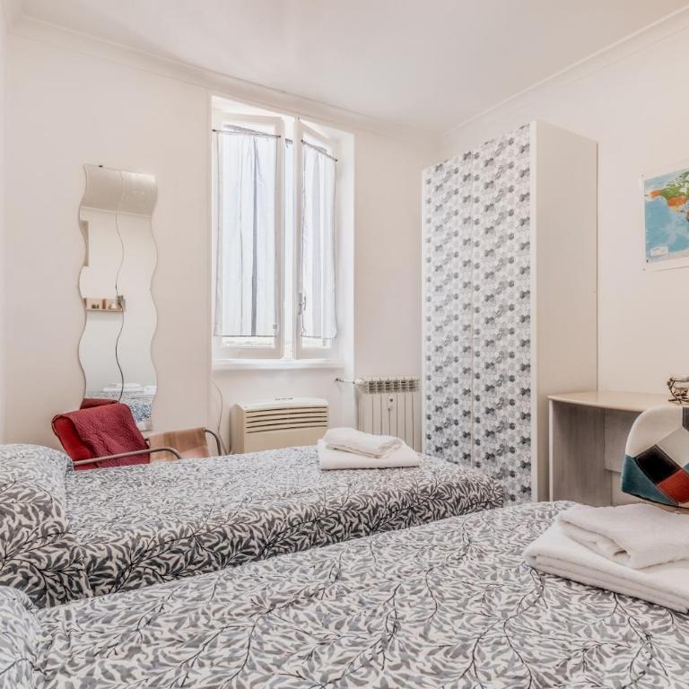 Galaxia Home - Appartamento con 2 Camere da Letto e Balcone - 8