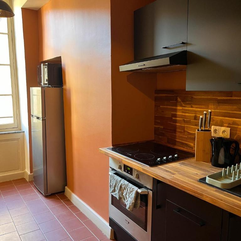 La Cité Voltaire - Three-Bedroom Apartment - 15