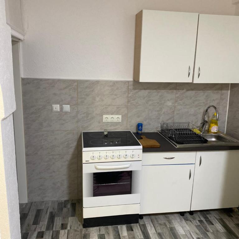 Apartman Adrian - Apartman sa 1 Spavaćom Sobom - 6