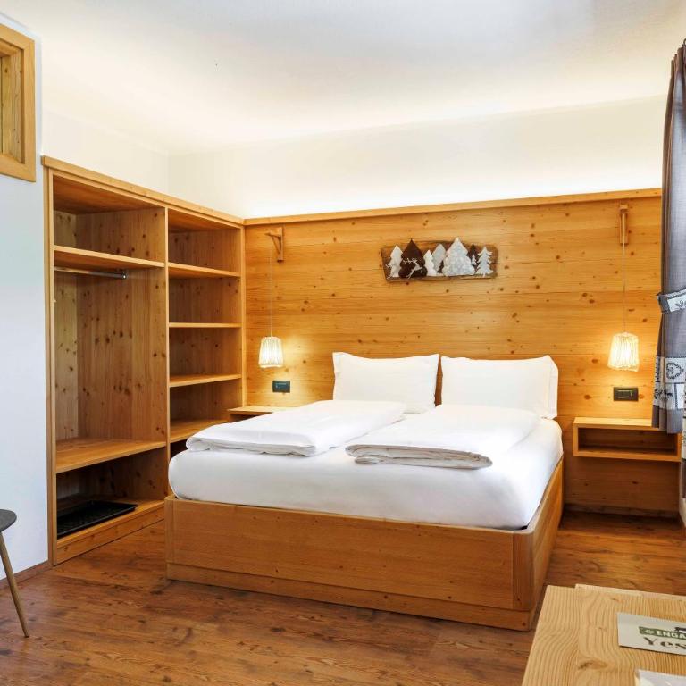 B&B Engadina - Camera Deluxe - 3