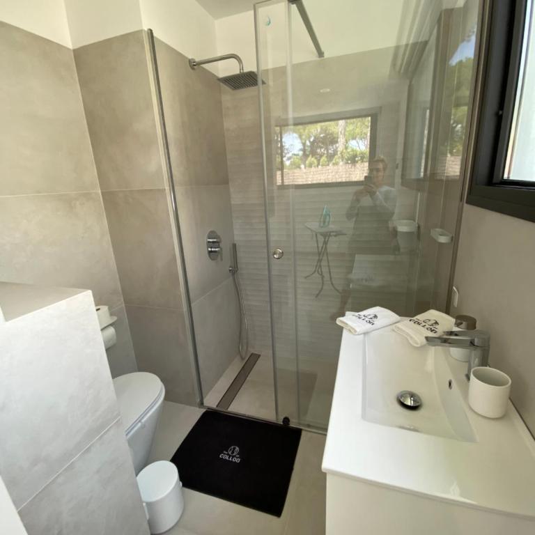 Mas del Cullou, moderne Villa in Andalusien, in der Nähe vom Meer - Apartamento de 5 dormitorios - 7