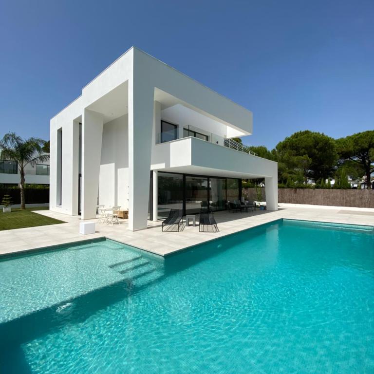 Mas del Cullou, moderne Villa in Andalusien, in der Nähe vom Meer - Apartamento de 5 dormitorios - 2