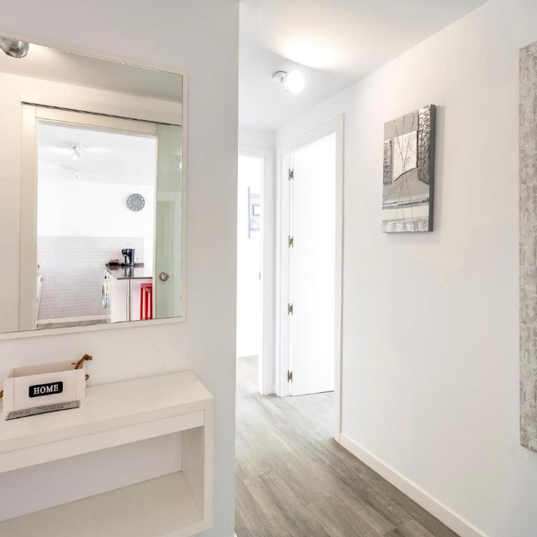 Appartement cosy avec jolie vue piscine et mer by LG Home - Apartamento de 2 dormitorios - 40