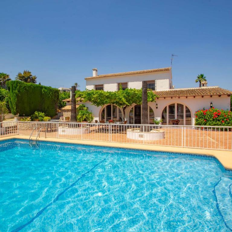 Villa Rocky - Plusholidays - Villa con piscina privada - 2