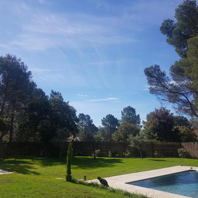 Villa la Garenne 3 chambres - Piscine - 500m du centre - Villa 3 Chambres - 10