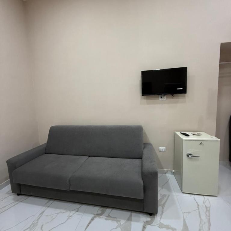 Valentino caracciolo 105 - Camera Familiare Deluxe - 12