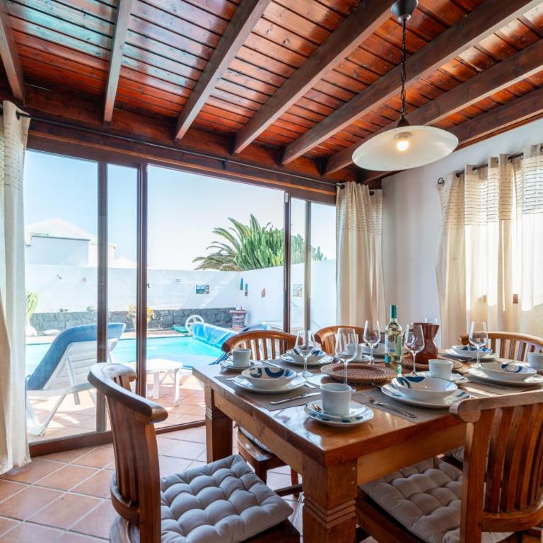 Utopia, villa 4 bedrooms, heated pool & complete privacy - Villa - 6