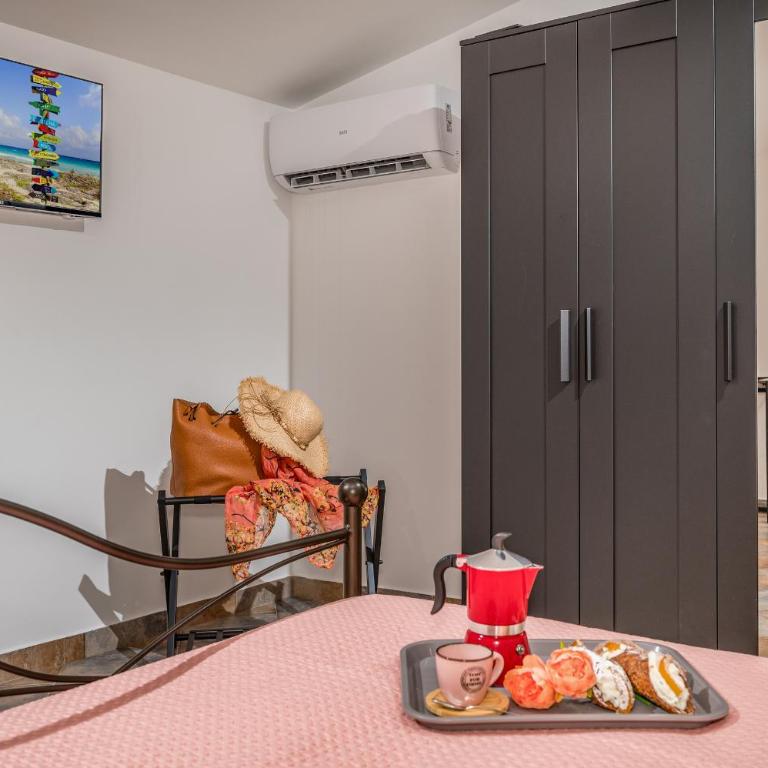 Trinacrys - Casa Vacanze - Appartamento con 3 Camere da Letto e Piscina Privata - 5