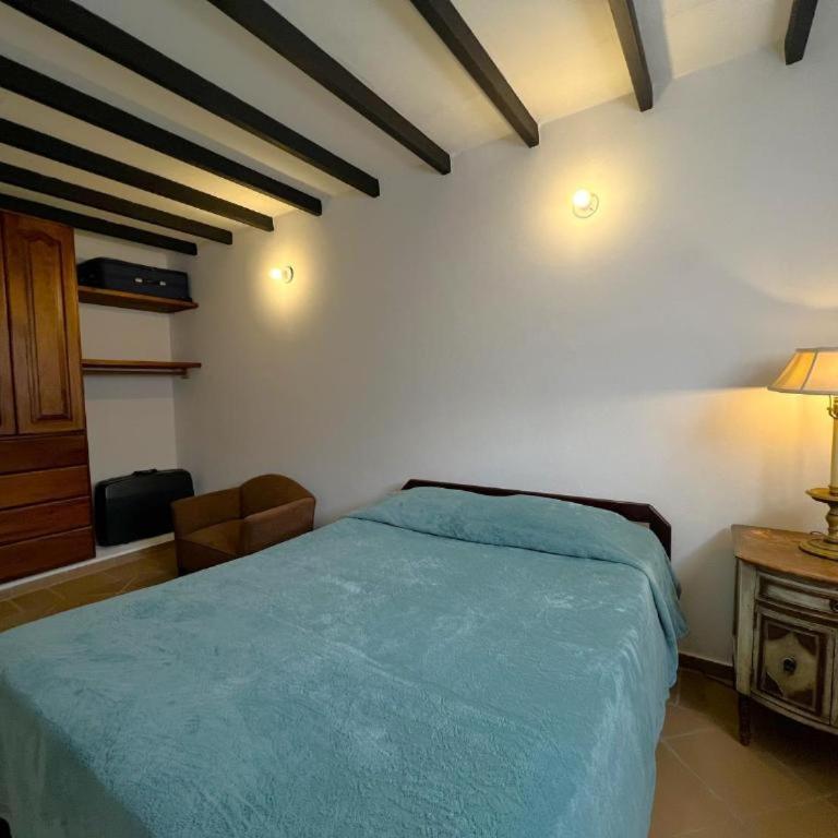 Hermoso Apartamento ubicado a 4 cuadras de Plaza Mayor - Habitación Doble con vistas al parque - 5