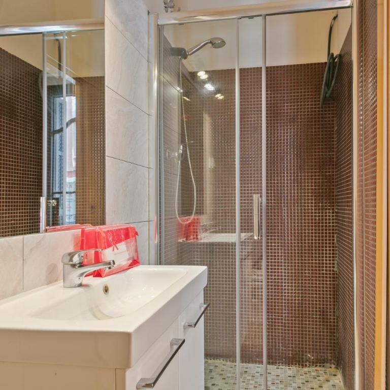 Alcam Galileu P - Three-Bedroom Apartment - 16