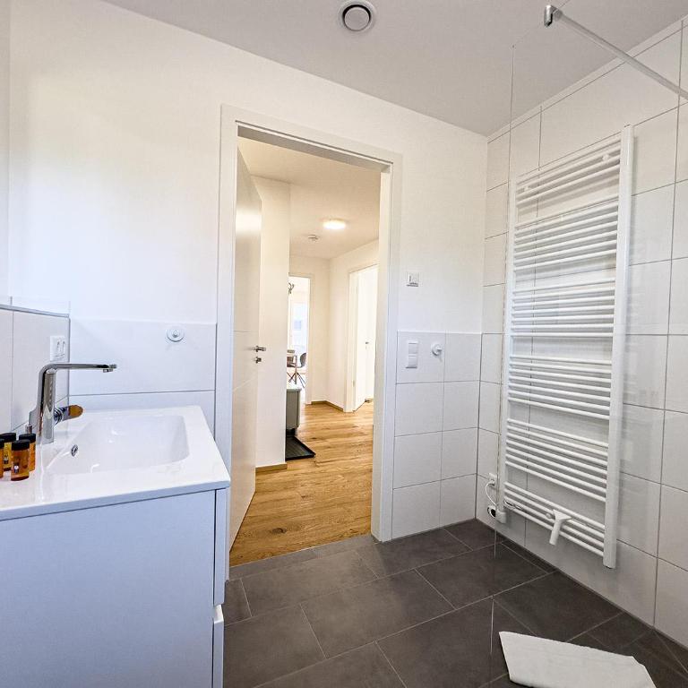 Wolf & Schäfchen - Apartment mit Balkon - 10