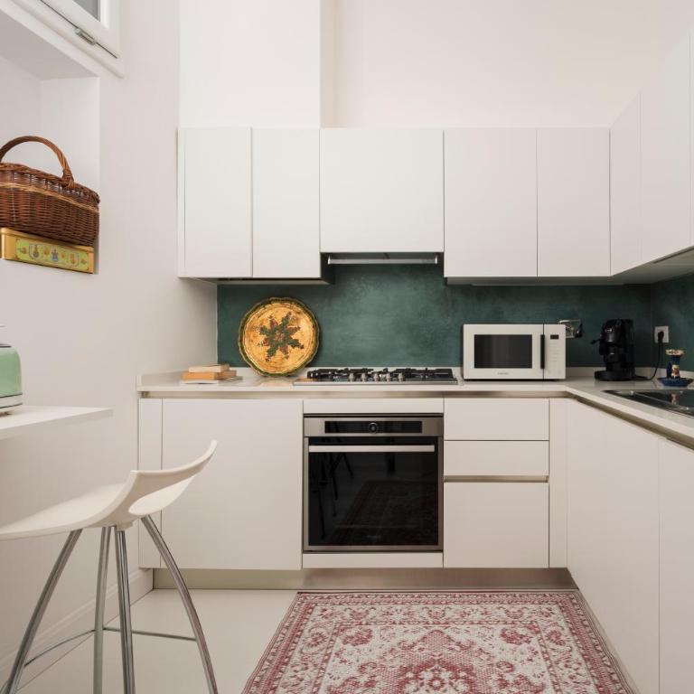 A.RI.EL luxury apartment - Two-Bedroom House - 14