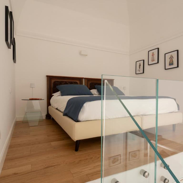 A.RI.EL luxury apartment - Two-Bedroom House - 13