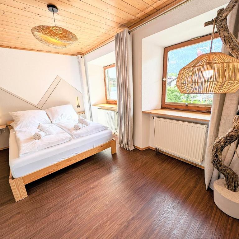 Neu! Moderner bayrischer Flair vor Pilatushaus - Deluxe Apartment - 2