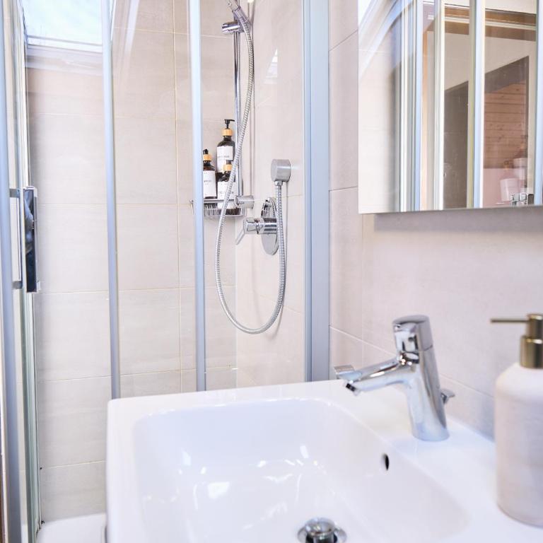 Neu! Moderner bayrischer Flair vor Pilatushaus - Apartment mit Sauna - 20