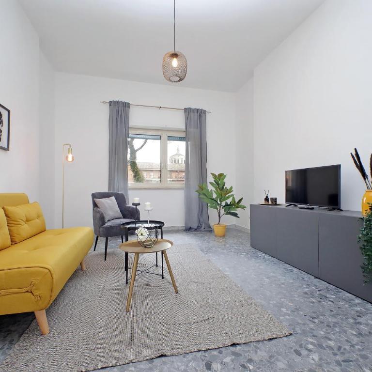 Carmens Flat by DomusDimore - Appartamento con 2 Camere da Letto - 4