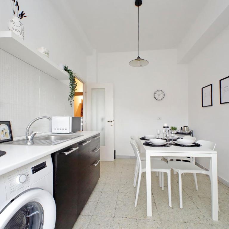 Carmens Flat by DomusDimore - Appartamento con 2 Camere da Letto - 47