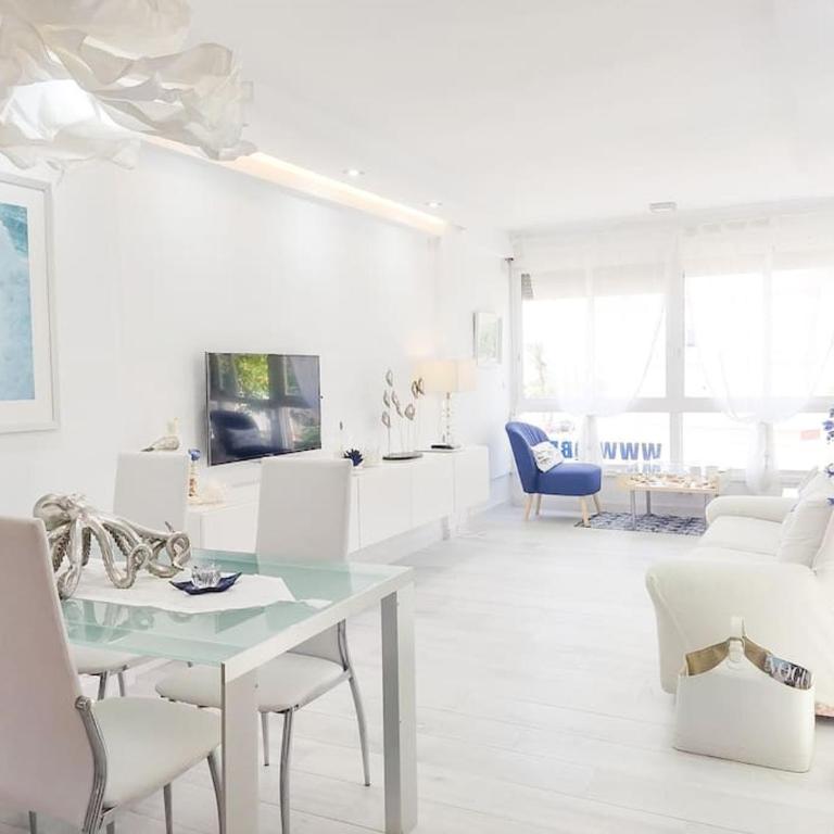 QBF Quality Beachfront - Apartment - 1