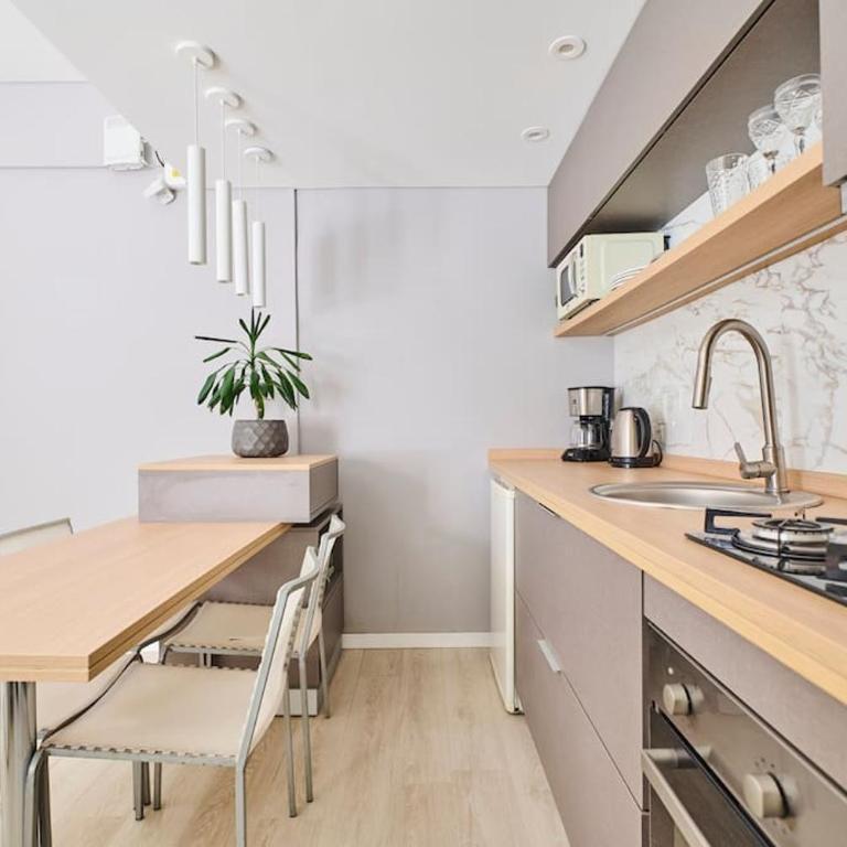 Oasis Urbano - One-Bedroom Apartment - 19