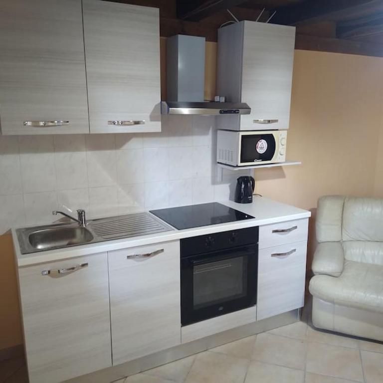 Little House - Appartamento con 2 Camere da Letto - 3