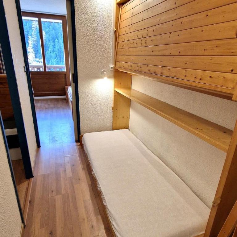 Studio 4 pers au coeur de Valfréjus avec balcon, cuisine équipée, casier à skis - FR-1-265-255 - Studio - 14
