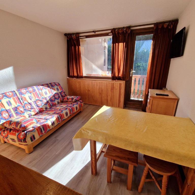 Charmant Studio 4 Pers. - Proche des Pistes et Commerces, Calme et Ensoleillé - FR-1-265-323 - Studio - 1