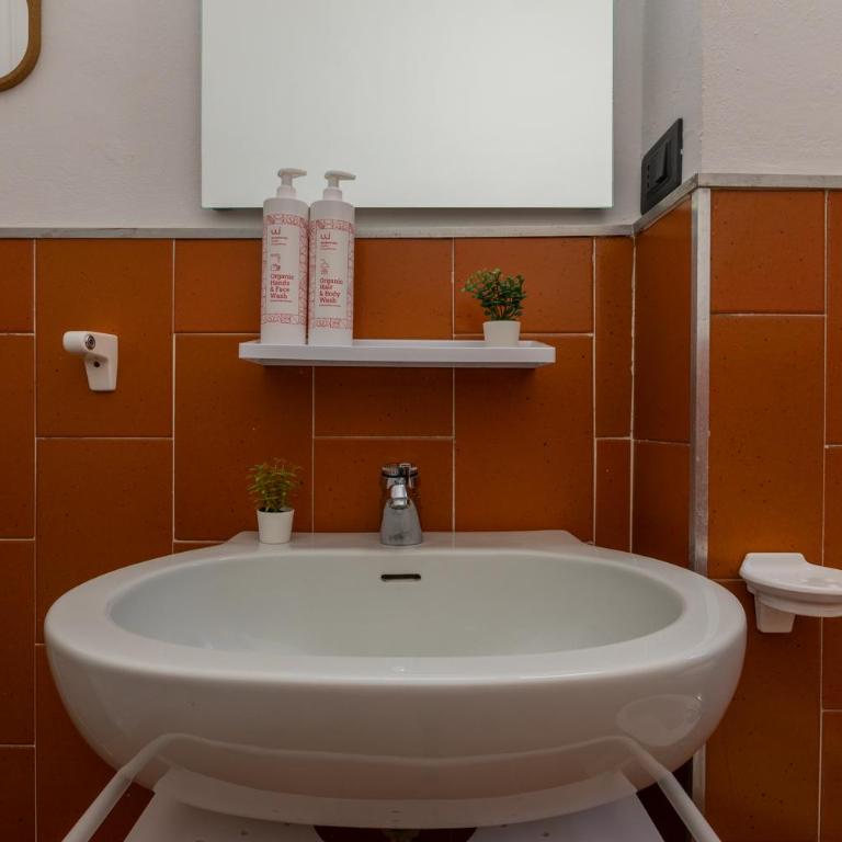 Spazioso appartamento nei pressi del Po by Wonderful Italy - Apartment - 27