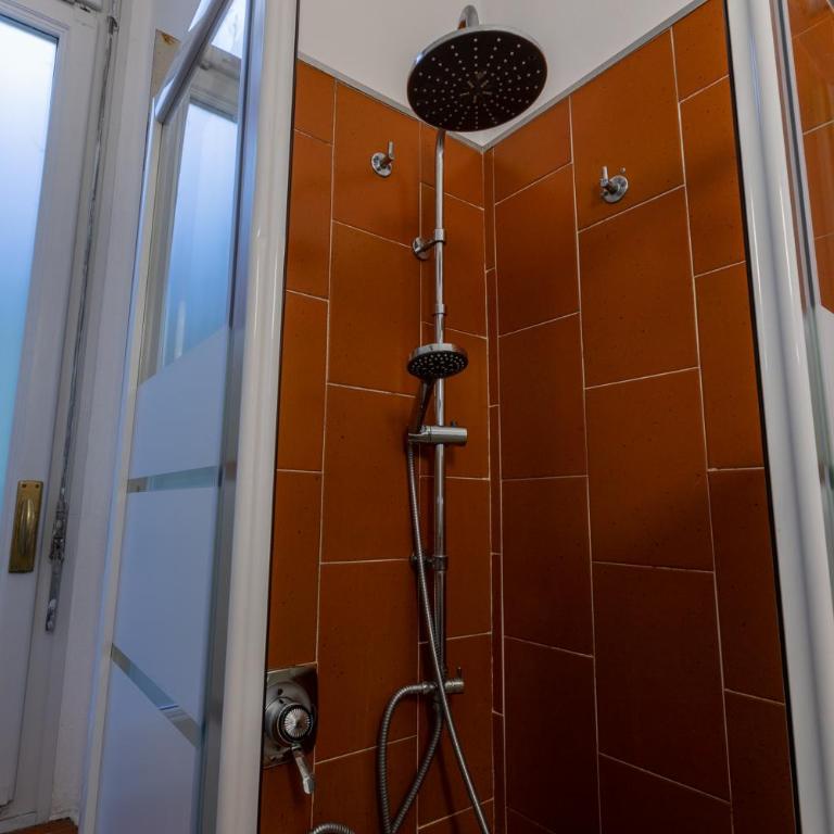 Spazioso appartamento nei pressi del Po by Wonderful Italy - Apartment - 35