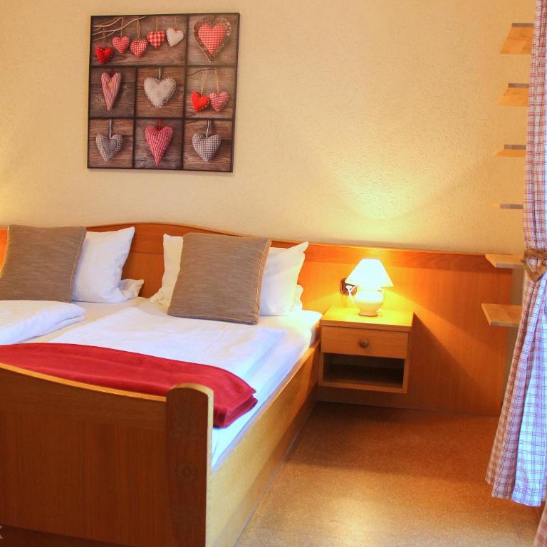 Pension Weigert - Doppelzimmer - 5