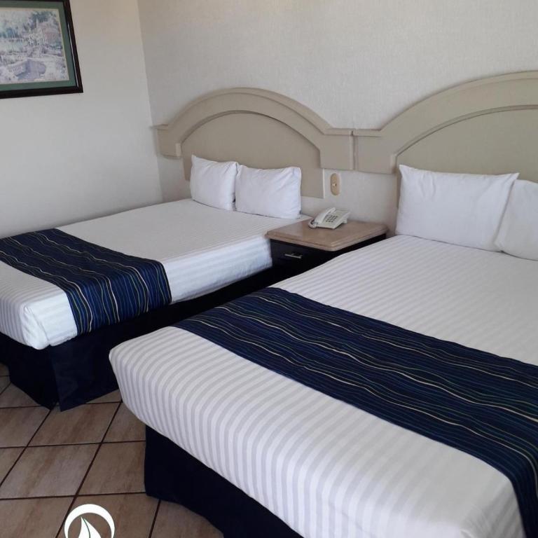 Hotel Playa Marina - Twin Room - 4