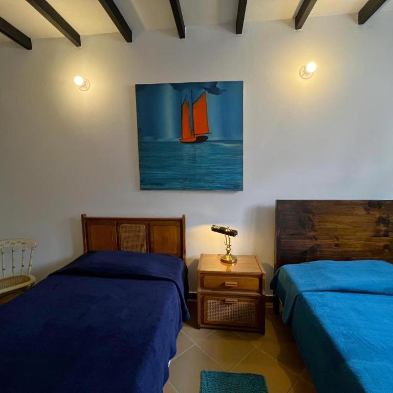 Hermoso Apartamento ubicado a 4 cuadras de Plaza Mayor - Habitación Doble con vistas al parque - 2