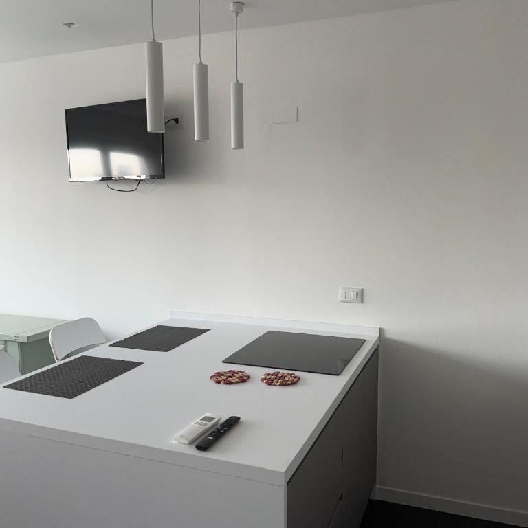 FabFour - Piazza Fontana - Appartamento con 2 Camere da Letto - 7