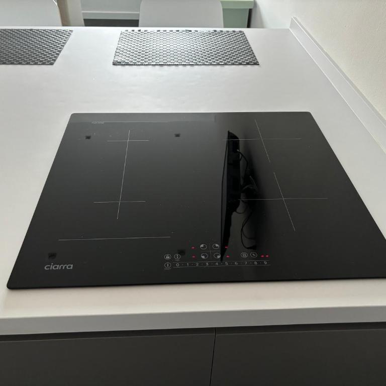 FabFour - Piazza Fontana - Appartamento con 2 Camere da Letto - 8