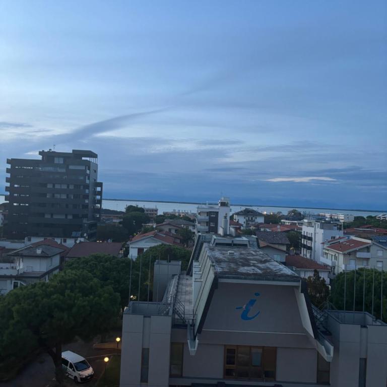 FabFour - Piazza Fontana - Appartamento con 2 Camere da Letto - 34