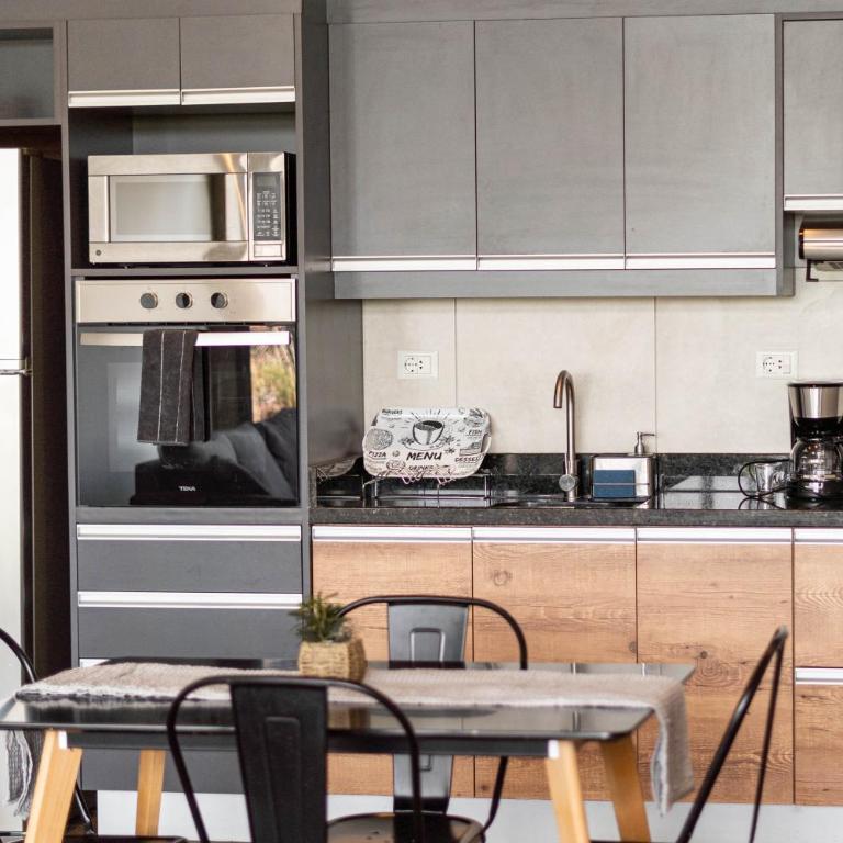 Spacious apartment with Style and Natural Light - One-Bedroom Apartment - 11