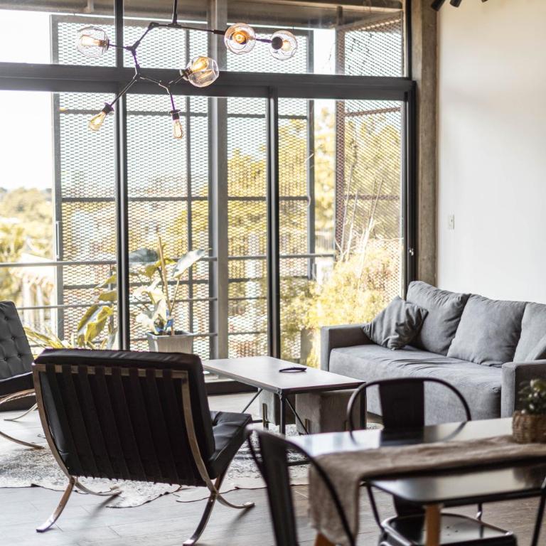 Spacious apartment with Style and Natural Light - One-Bedroom Apartment - 18