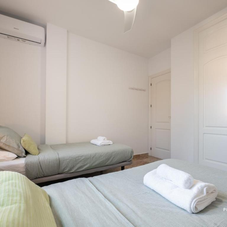 Apartment Castillo by Beach Sea View - Two-Bedroom Apartment - 15
