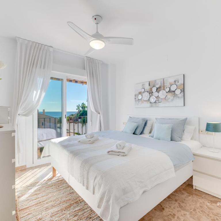 Apartment Castillo by Beach Sea View - Two-Bedroom Apartment - 3