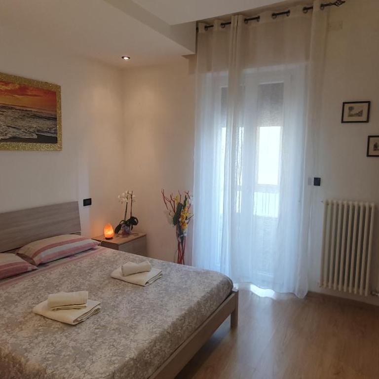 Living Verona - Appartamento con 2 Camere da Letto - 10