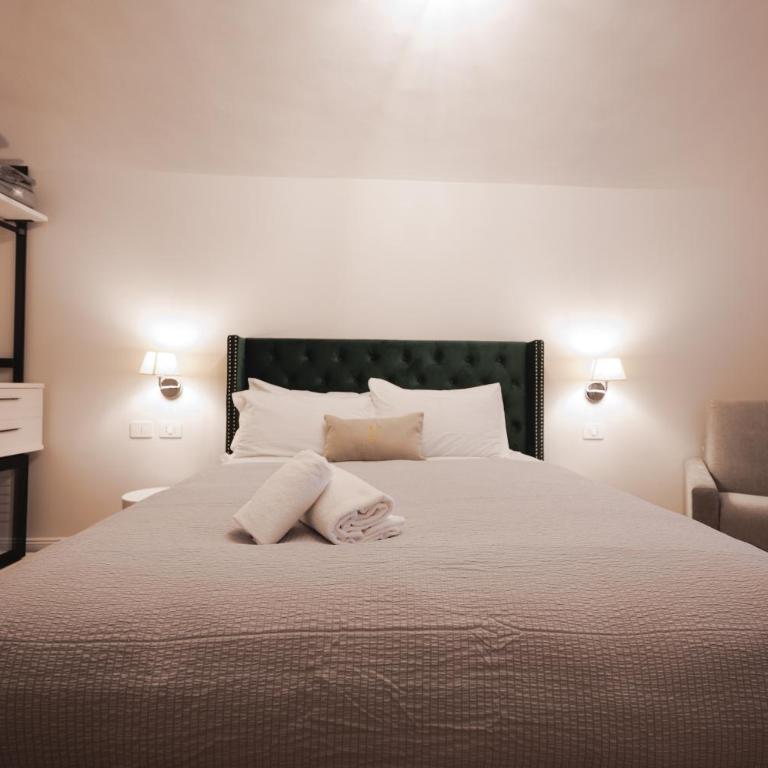 Carlo Felice Boutique Hotel - Camera Tripla Deluxe - 21